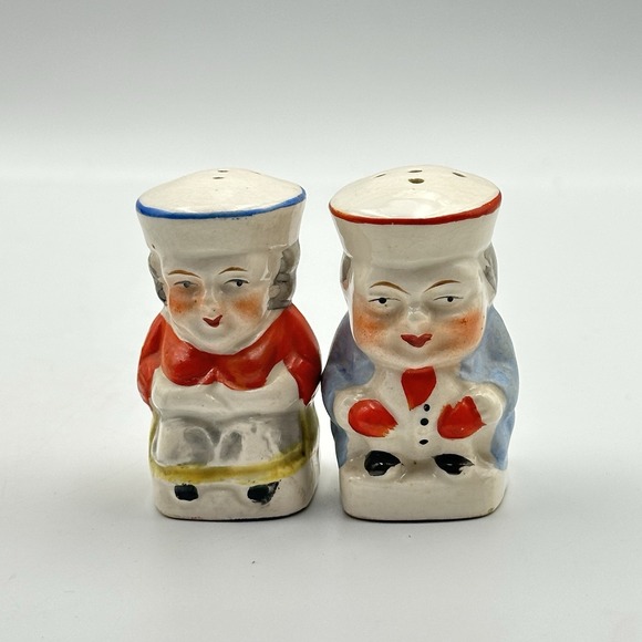 The Unbranded Brand Other - Salt and Pepper Shakers Pair Vintage Toby Style  - Made In Japan